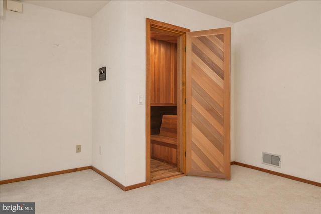 377 BROADVIEW LN, Annapolis, MD 21401
