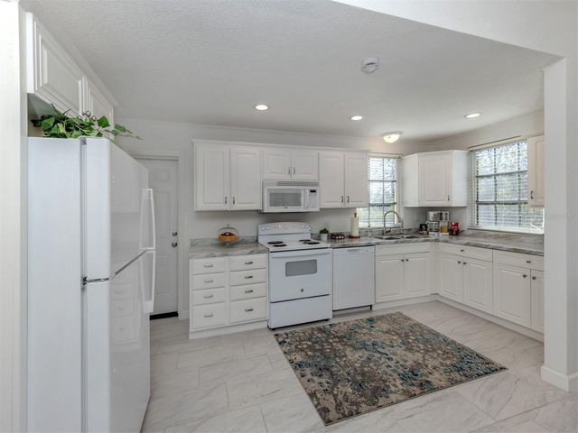 498 BUENA VISTA DRIVE, Nokomis, FL 34275