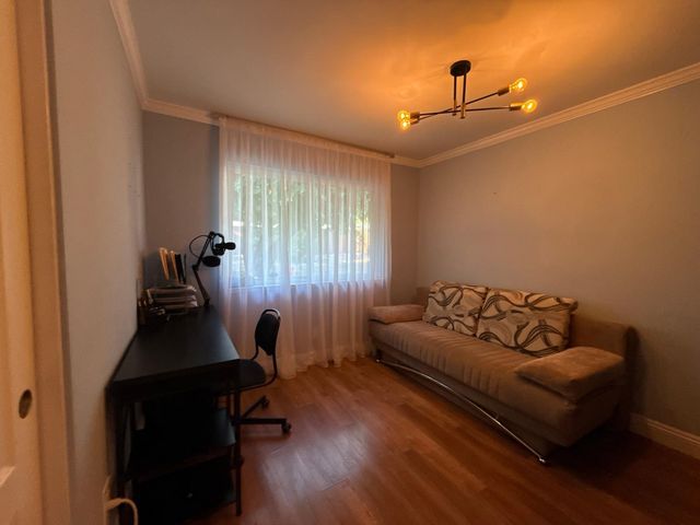 8037 San Cosme Dr, Citrus Heights, CA 95610