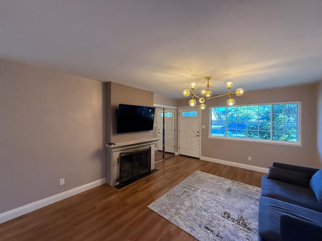 8037 San Cosme Dr, Citrus Heights, CA 95610