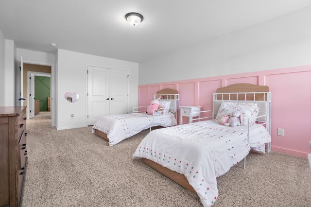 6725 Pleasant Gate Ln, College Grove, TN 37046