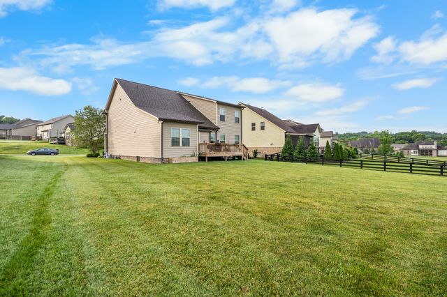 6725 Pleasant Gate Ln, College Grove, TN 37046