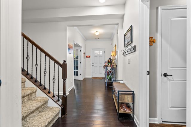 6725 Pleasant Gate Ln, College Grove, TN 37046