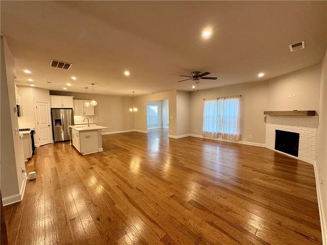 72 Riverclub Road, Acworth, GA 30101