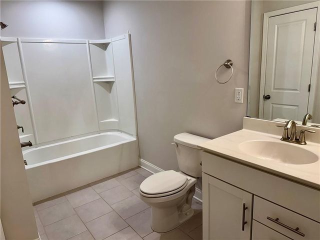 72 Riverclub Road, Acworth, GA 30101