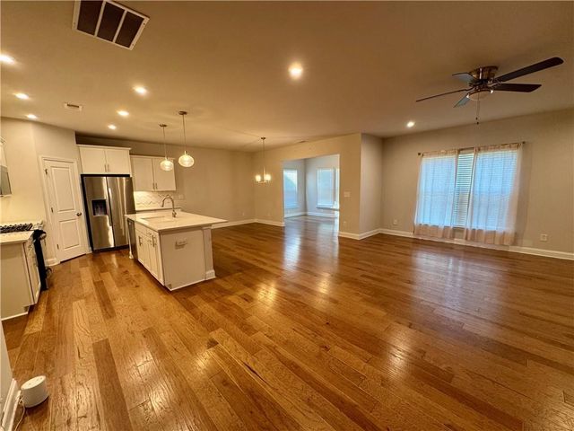 72 Riverclub Road, Acworth, GA 30101