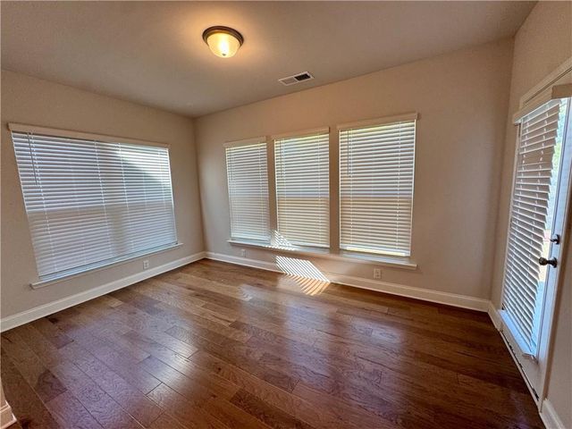 72 Riverclub Road, Acworth, GA 30101