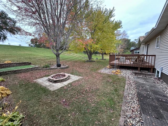 111 W Ridgeview Drive, Starbuck, MN 56381