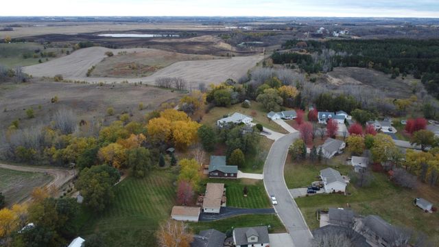 111 W Ridgeview Drive, Starbuck, MN 56381