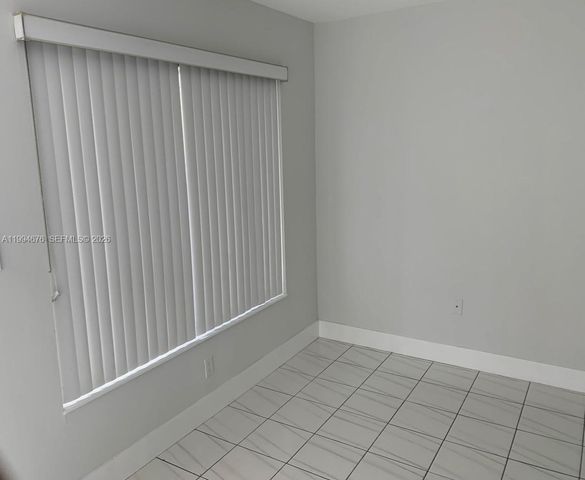 5420 W 26th Ave B-9, Hialeah, FL 33016