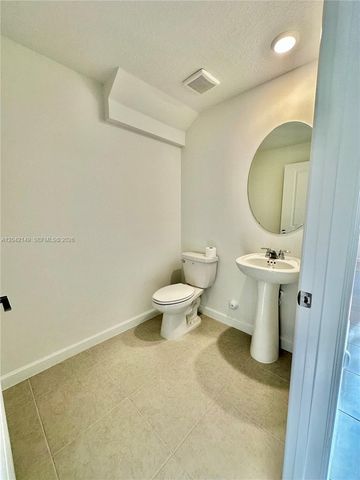 114 SW 184th Place 114, Pembroke Pines, FL 33029
