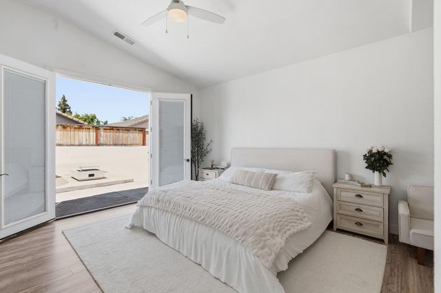 1740 N Mckelvy Avenue, Clovis, CA 93619