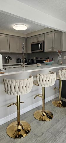 6171 Dryad Drive, Houston, TX 77035