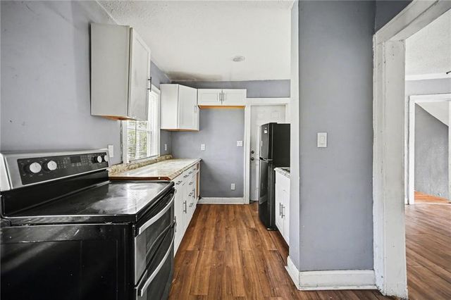 912 Bales Avenue, Kansas City, MO 64124