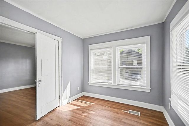 912 Bales Avenue, Kansas City, MO 64124