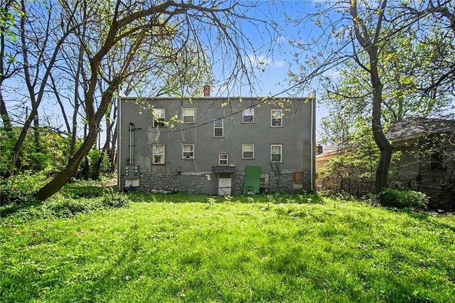 912 Bales Avenue, Kansas City, MO 64124