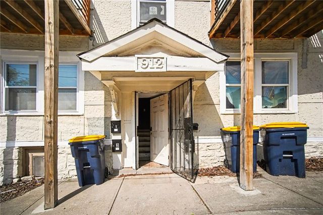 912 Bales Avenue, Kansas City, MO 64124