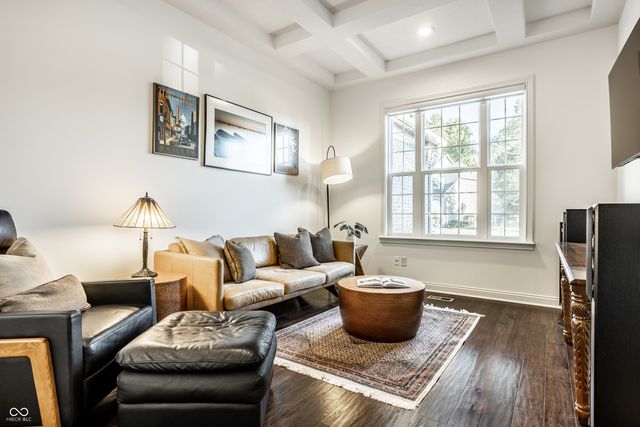 2837 E High Grove Circle, Zionsville, IN 46077