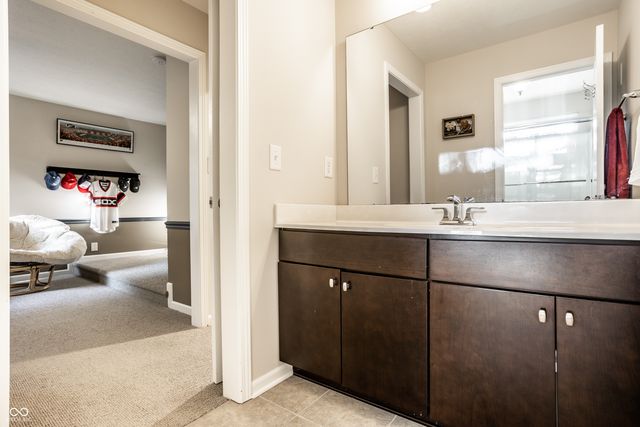 2837 E High Grove Circle, Zionsville, IN 46077