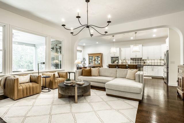 2837 E High Grove Circle, Zionsville, IN 46077