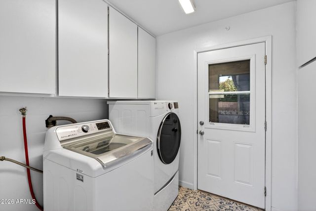 13429 N 29th Place, Phoenix, AZ 85032