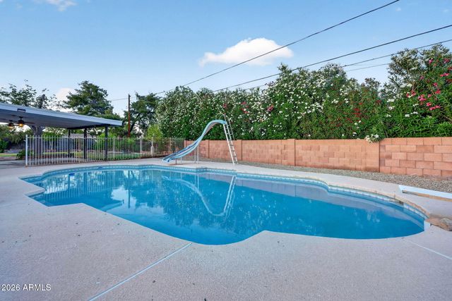 13429 N 29th Place, Phoenix, AZ 85032