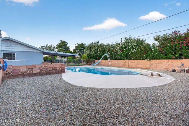 13429 N 29th Place, Phoenix, AZ 85032