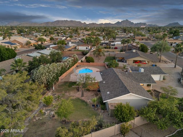 13429 N 29th Place, Phoenix, AZ 85032