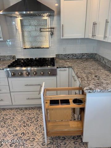 13429 N 29th Place, Phoenix, AZ 85032