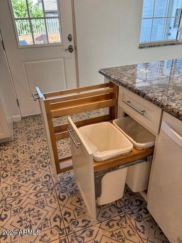 13429 N 29th Place, Phoenix, AZ 85032