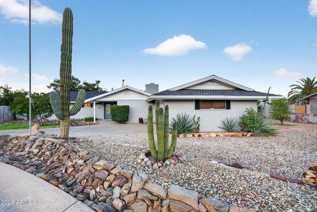 13429 N 29th Place, Phoenix, AZ 85032