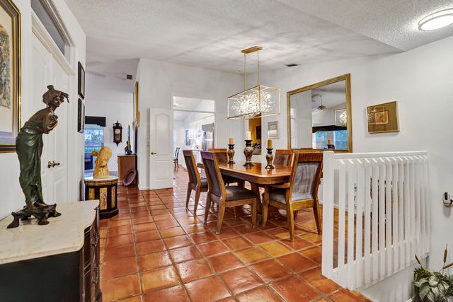 10303 N Andover Coach Ln Apt B1, Lake Worth Beach, FL 33449