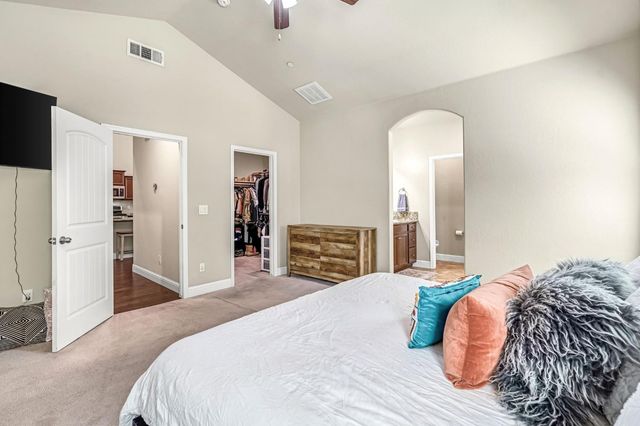 5286 N Maruyama Avenue, Fresno, CA 93723