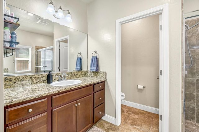 5286 N Maruyama Avenue, Fresno, CA 93723