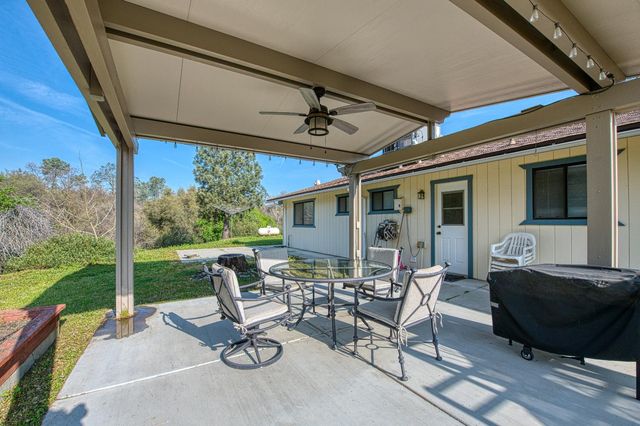 16861 Morgan Canyon Road, Prather, CA 93651