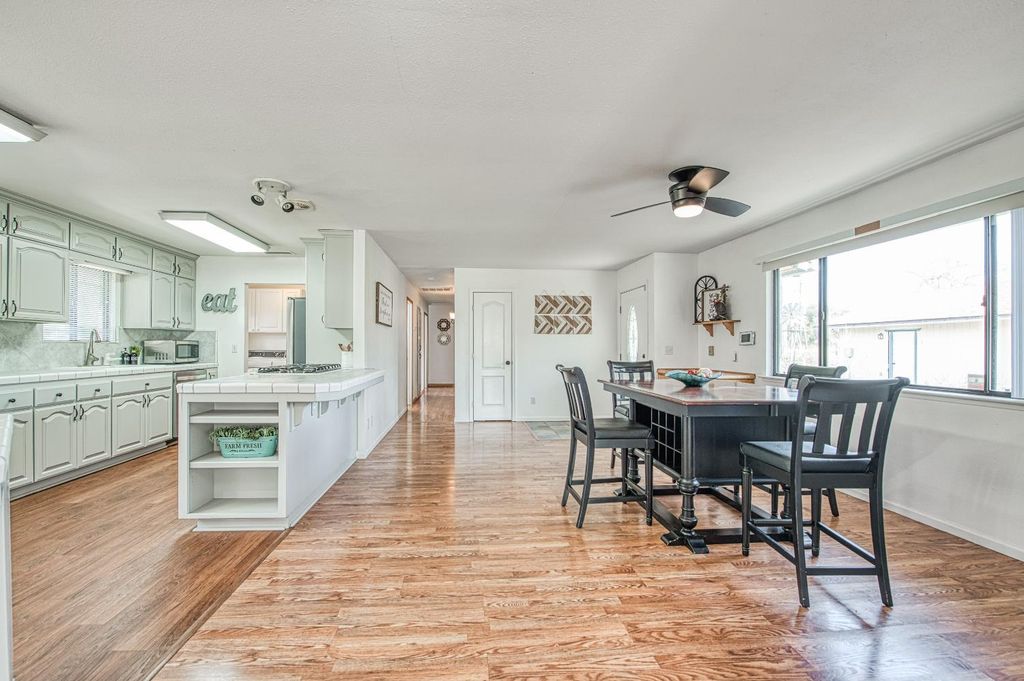 Image 19 of property listing at 16861 Morgan Canyon Road, Prather, CA 93651