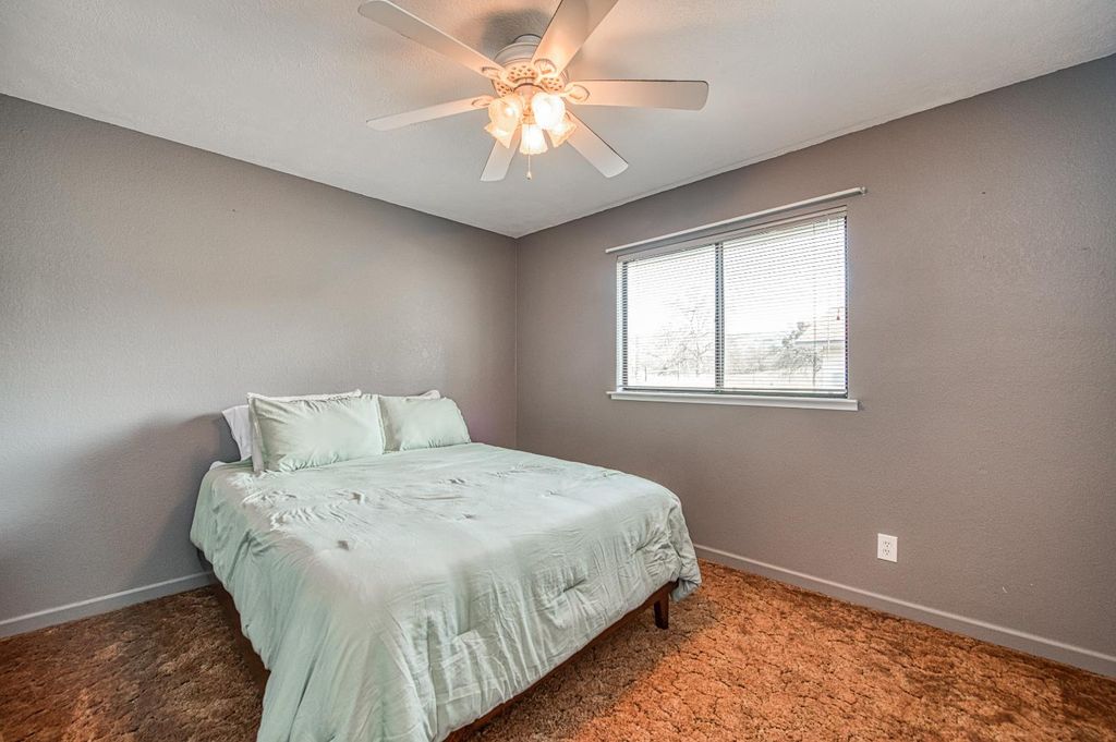 Image 29 of property listing at 16861 Morgan Canyon Road, Prather, CA 93651