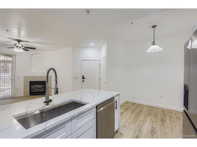 7440 S Blackhawk St 15-103, Englewood, CO 80112