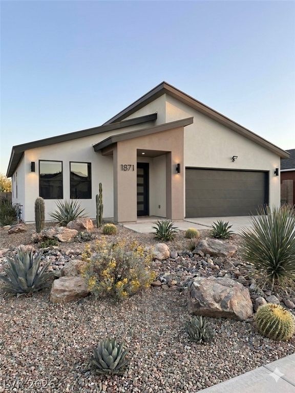 1871 South Manzanita Drive, Pahrump, NV 89048