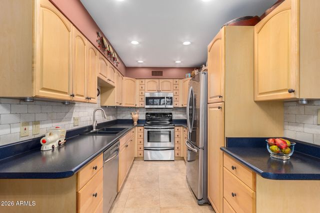 4800 N 68TH Street 137, Scottsdale, AZ 85251