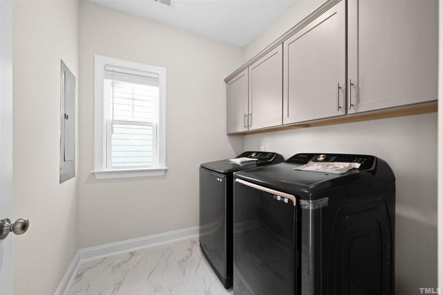 2917 Early Planting Avenue, Apex, NC 27502