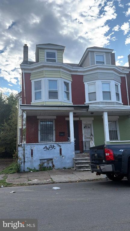 19 WAYNE AVE, TRENTON, NJ 08618 — exterior