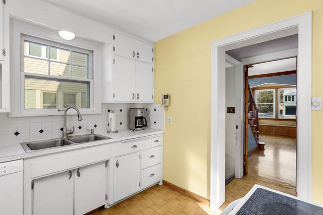 1053 Smith Avenue S, West Saint Paul, MN 55118