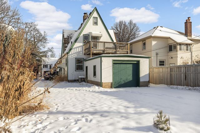 1053 Smith Avenue S, West Saint Paul, MN 55118