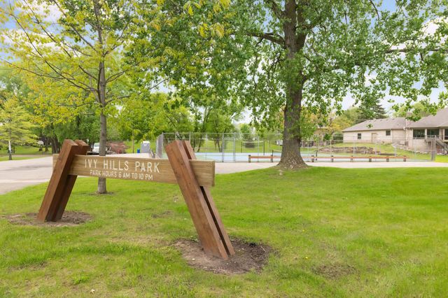 1053 Smith Avenue S, West Saint Paul, MN 55118