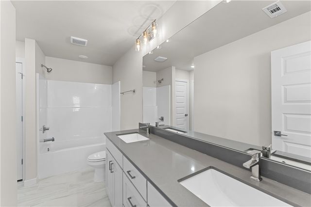 5903 SW Coywolf Street, Bentonville, AR 72713