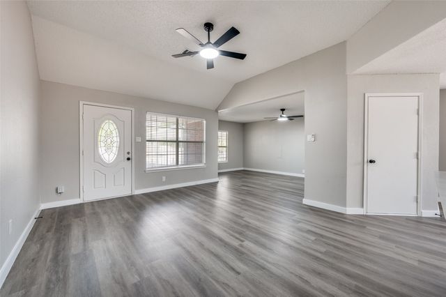 2238 Arroyo Avenue, Dallas, TX 75219