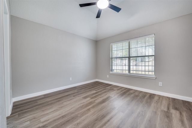 2238 Arroyo Avenue, Dallas, TX 75219