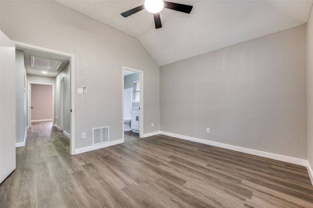 2238 Arroyo Avenue, Dallas, TX 75219