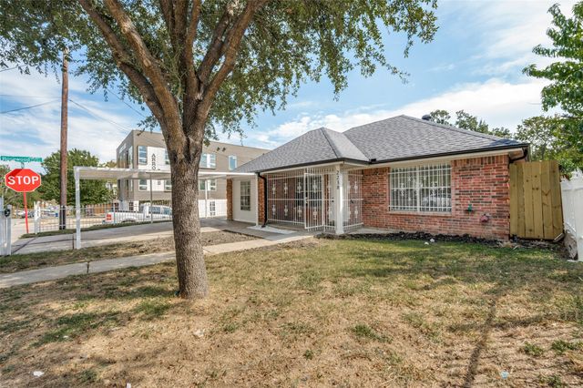 2238 Arroyo Avenue, Dallas, TX 75219